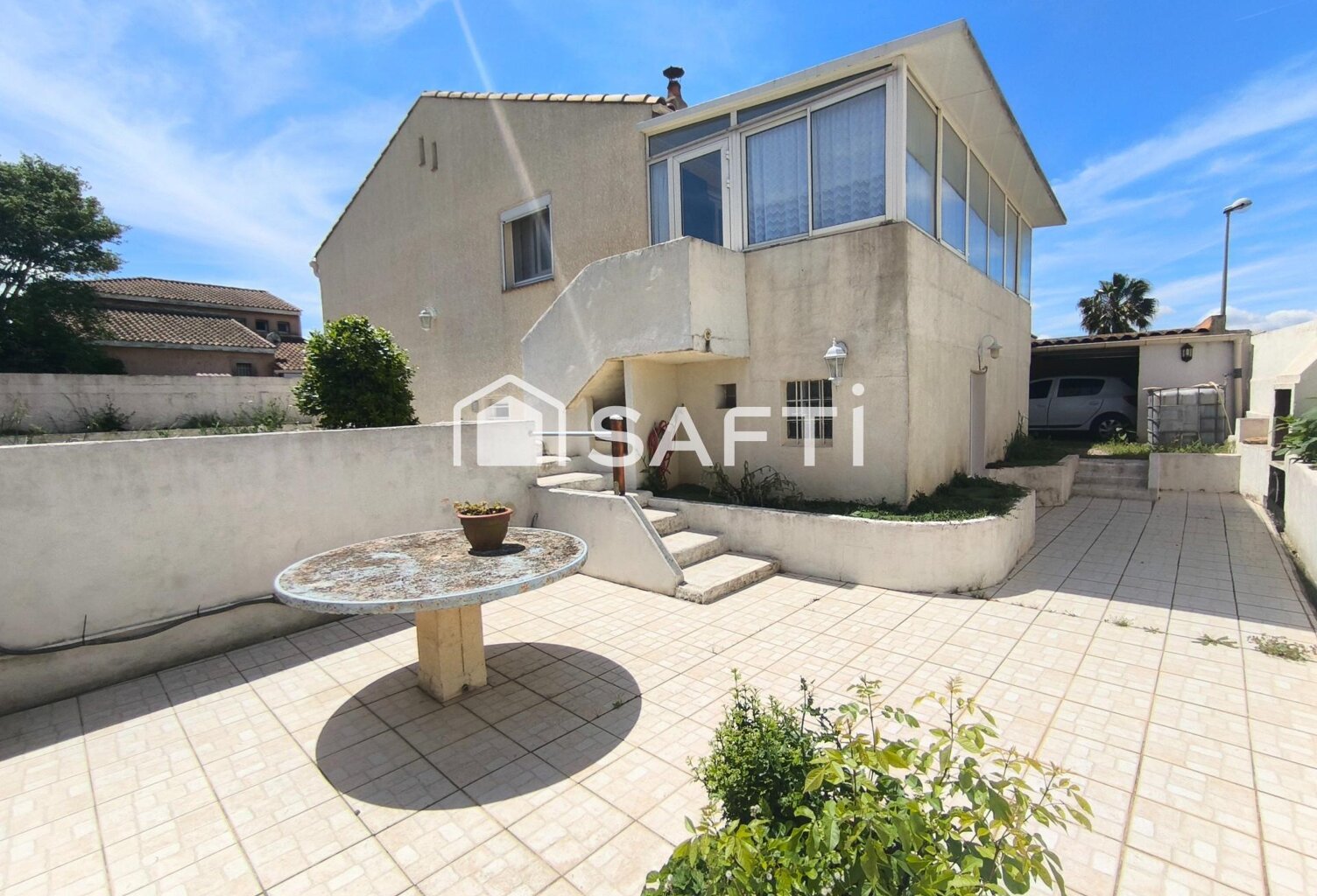 Maison 3 faces, 140m², 3 chambres, garage, sous sol — photo 1