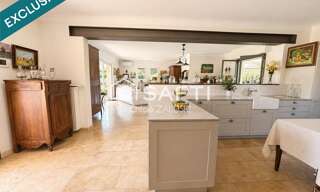 Maison 5 Pièces 181 m² à vendre à Saint-Raphaël (83700)