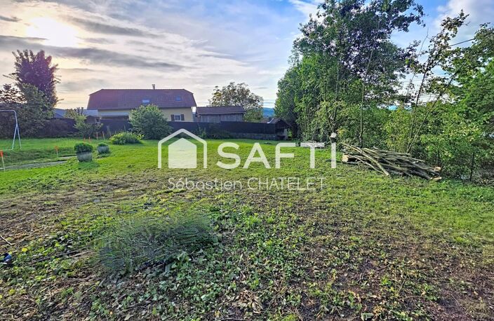 Terrain 775 m²  Beau potentiel, centre village au calme — photo 4