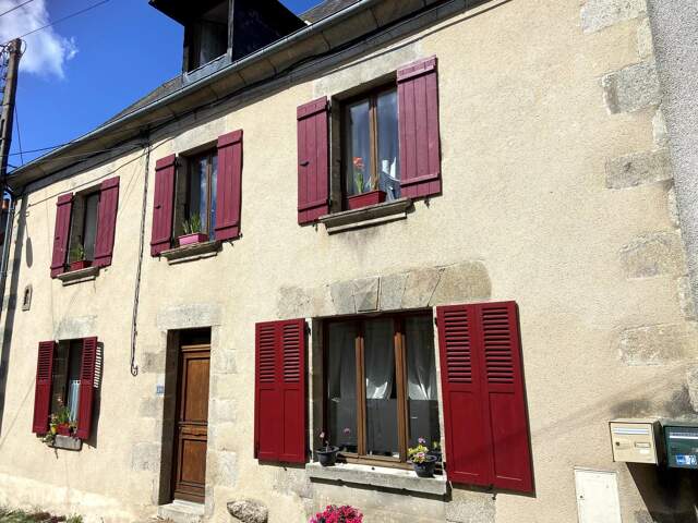 Maison de bourg de 190m² — photo du bien