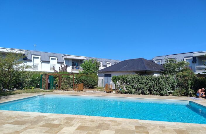 Appartement avec grand balcon et piscine — photo 2