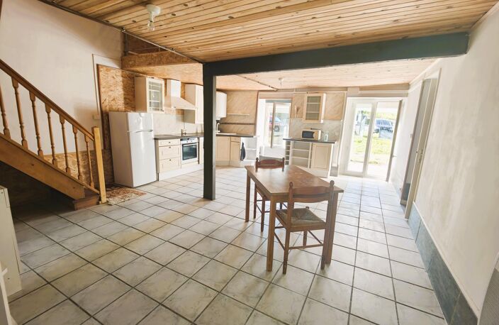 Jolie maison en pierre et en campagne — photo 4
