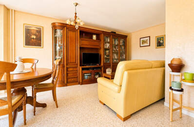 Spacieux T4 90m2 Aubagne — photo du bien