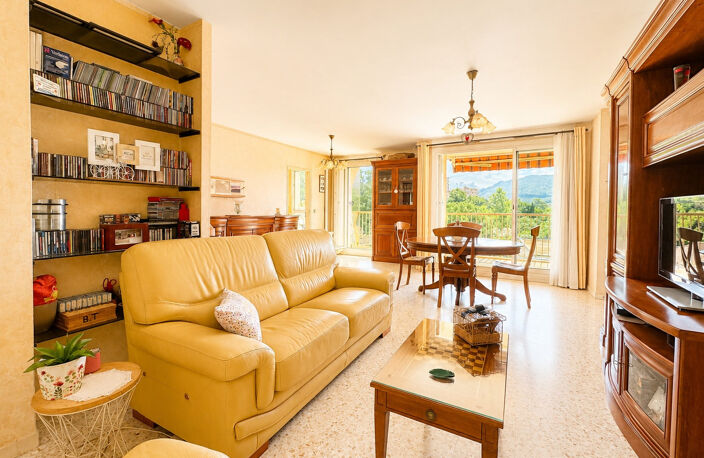 Spacieux T4 90m2 Aubagne — photo 2