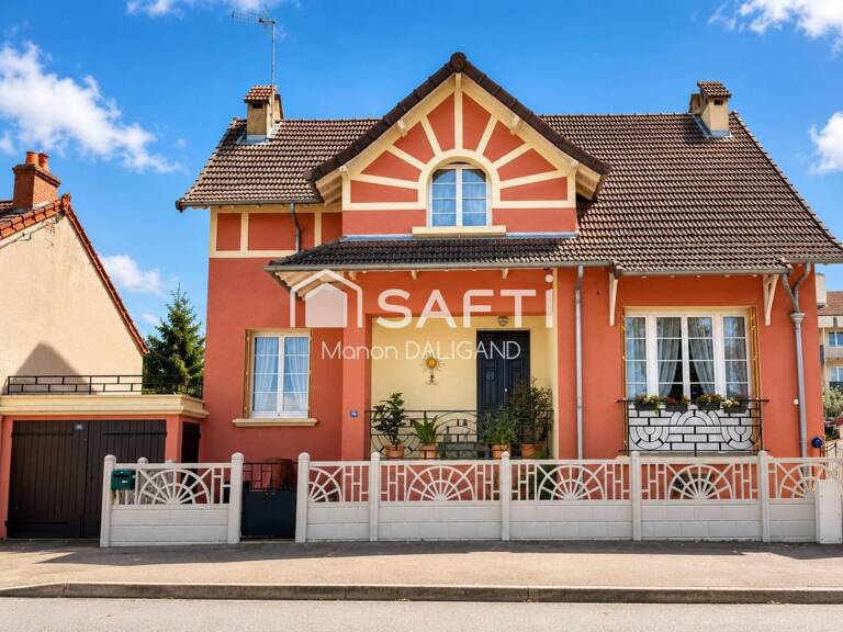Maison individuelle 7 pièces en plein cœur de Digoin avec jardin — photo 1