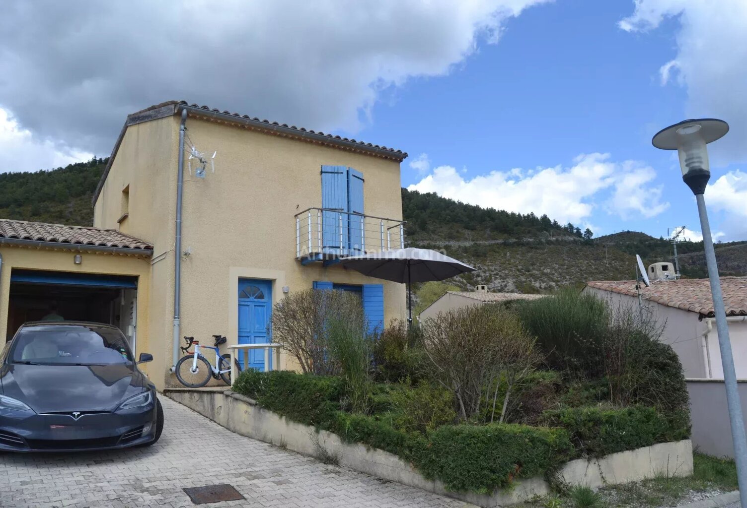 Maison individuelle castellane — photo 1