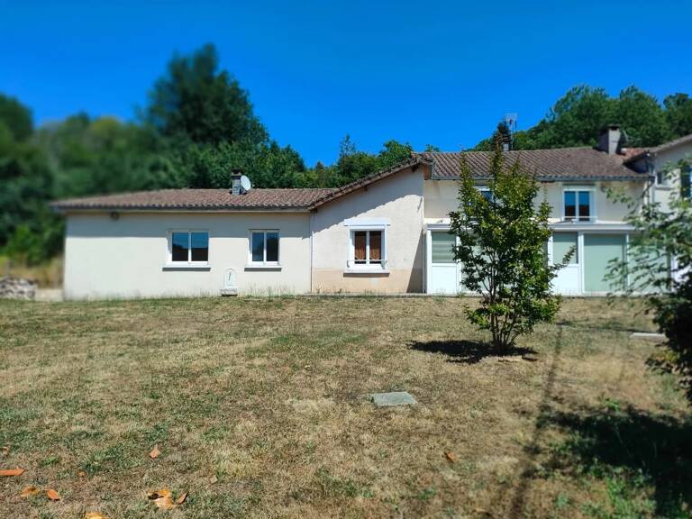 Charmante maison de village à Vayres, 5 chambres — photo 1