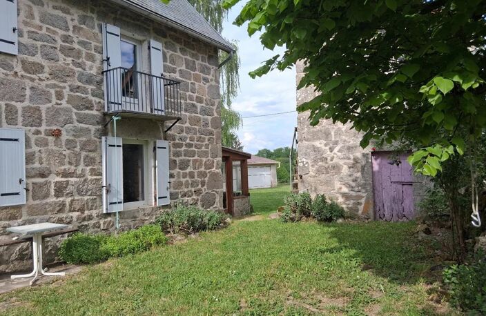À vendre dans la Creuse : domaine sur 2 hectareses de terrain — photo 2