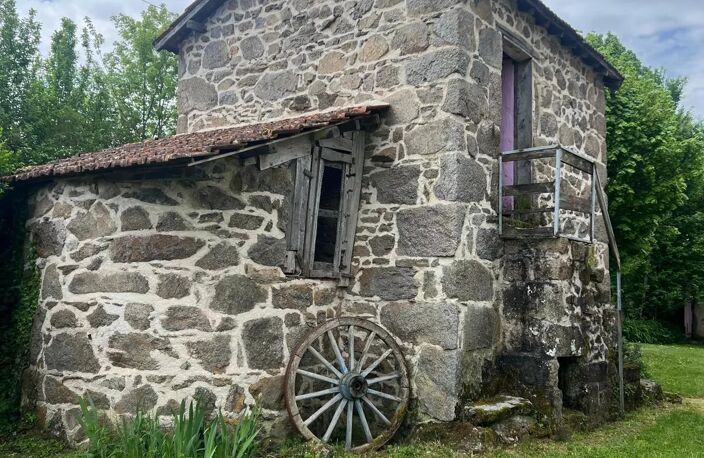 À vendre dans la Creuse : domaine sur 2 hectareses de terrain — photo 5