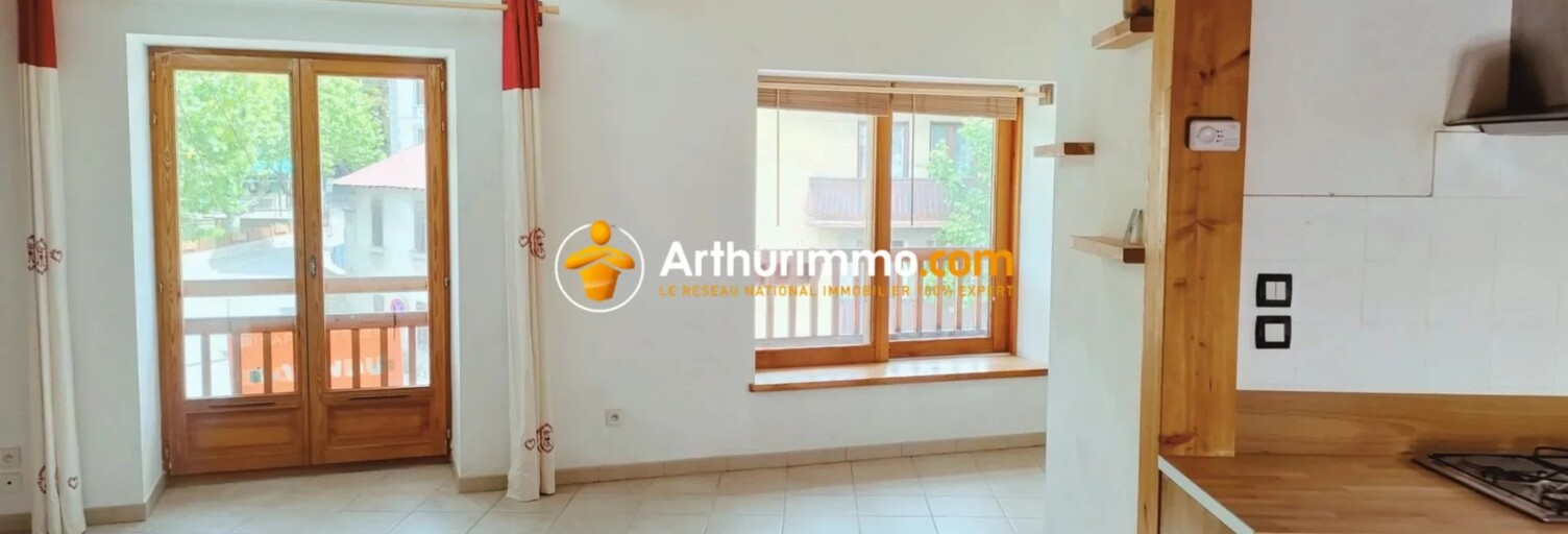 Appartement 4 Pièces 57 m² à vendre à Guillestre (05600)