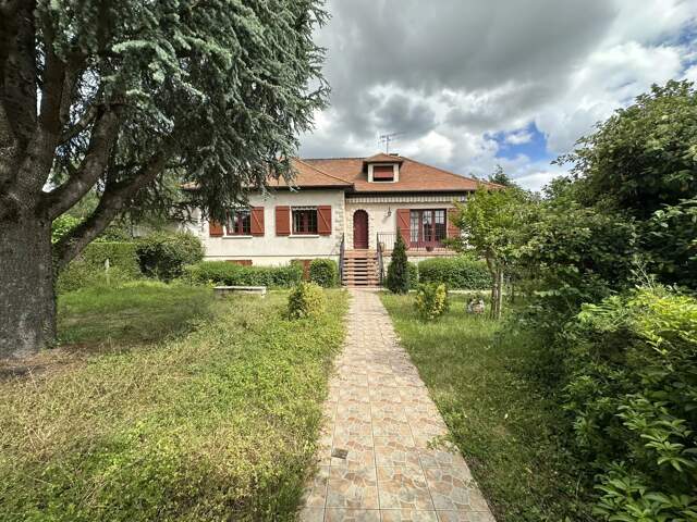 Grande maison familiale à Buxerolles, 7 chambres — photo du bien