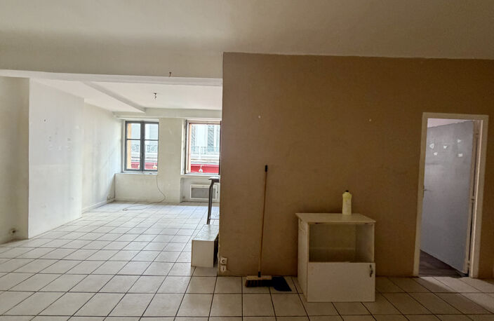 T3 -  PROX LIBERATION Rue Saint Jean — photo 2