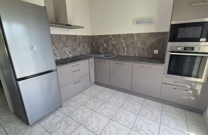 Villa — photo 4