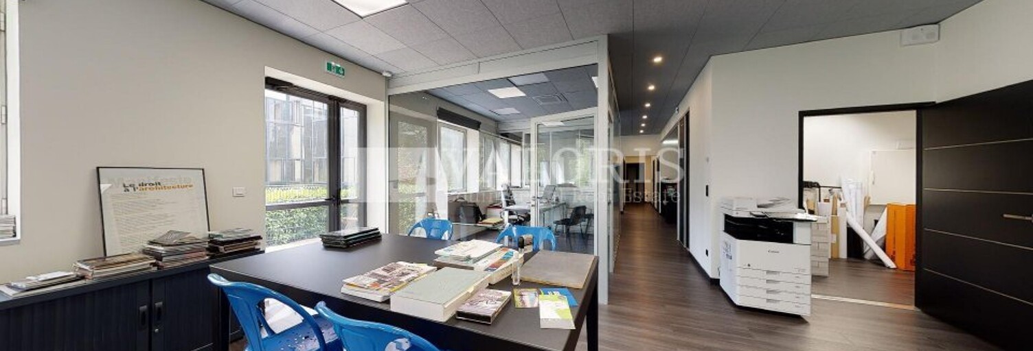 Bureau  167 m² à louer à Limonest (69760)