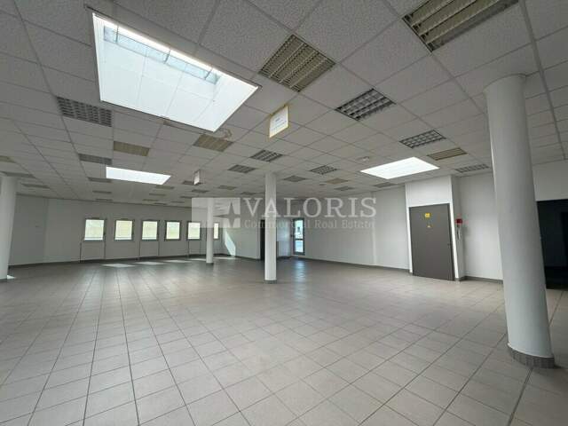 BUREAUX à LOUER — photo du bien