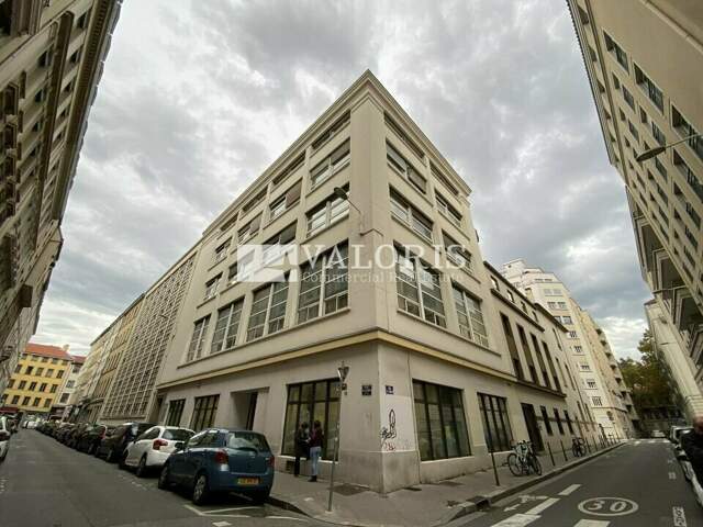 BUREAUX à LOUER — photo du bien