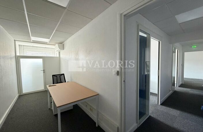 BUREAUX à LOUER — photo 4