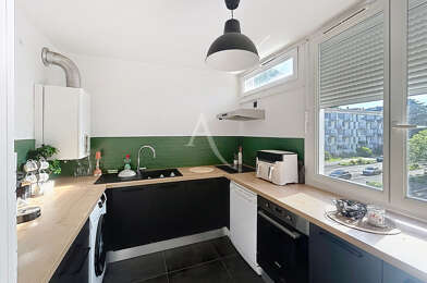 Appartement 4 pièces 159100 €