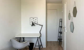 Appartement 6 Pièces 85 m² à louer à Bron (69500)