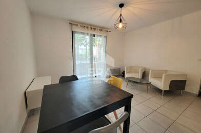 Appartement 3 pièces 800 €