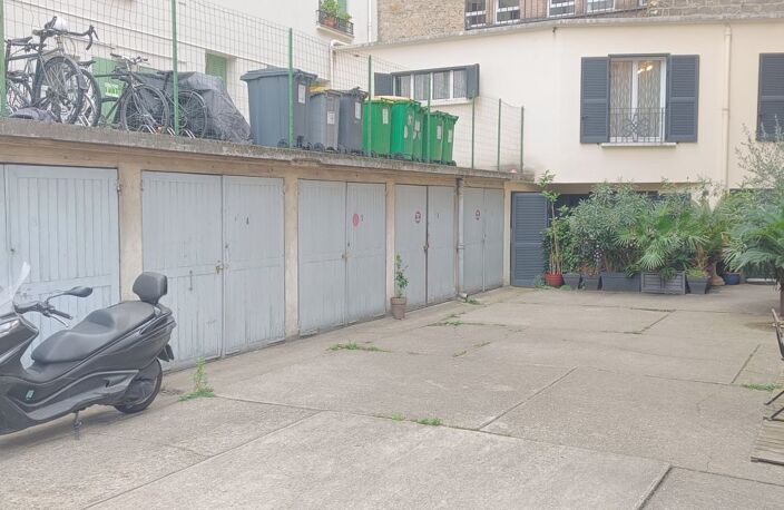 Parking à PARIS 20ème — photo 2