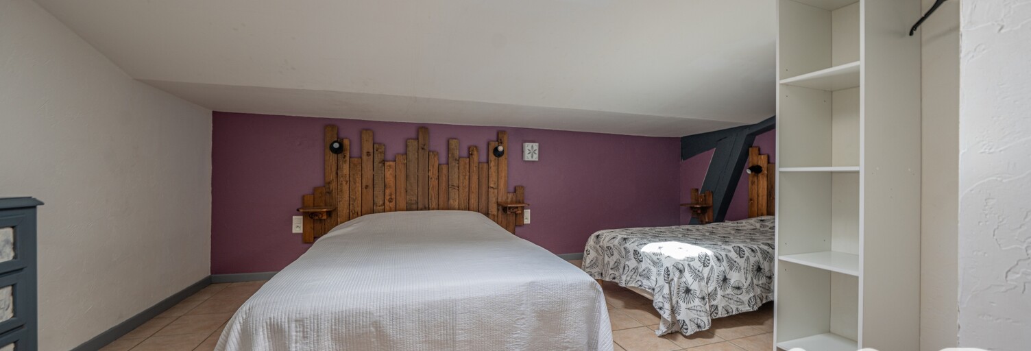 Maison 15 Pièces 304 m² à vendre à Ruoms (07120)