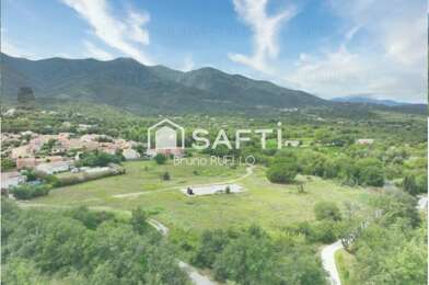 Terrain  78900 €