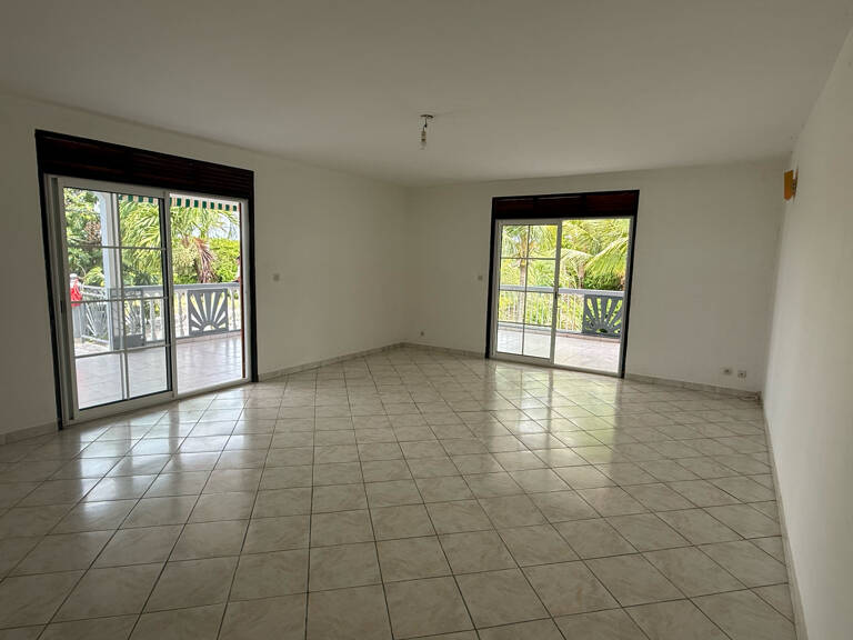 À louer   Magnifique T4 de 107 m2   Calme et cadre verdoyant — photo 1