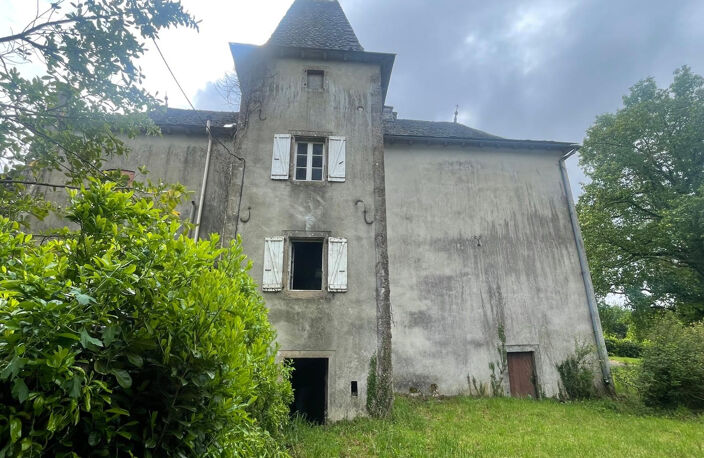 Entre Rieupeyroux et Villefranche de Rouergue : Corps de ferme — photo 2