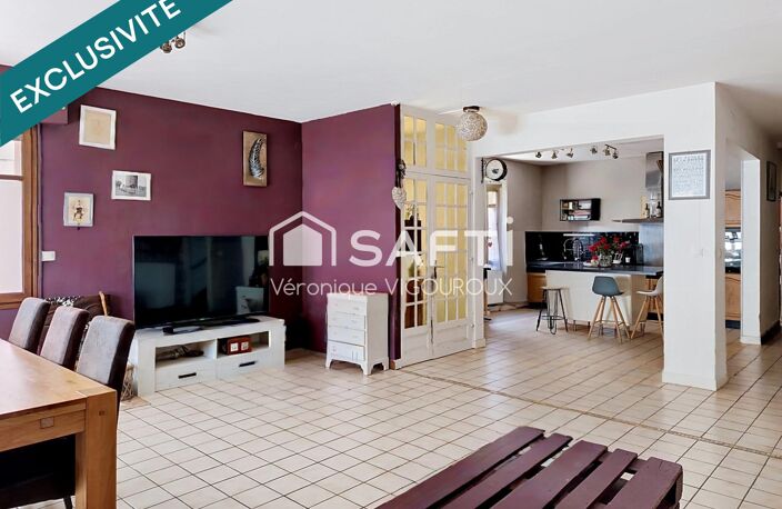 Grande maison de ville à deux pas des commodités — photo 3