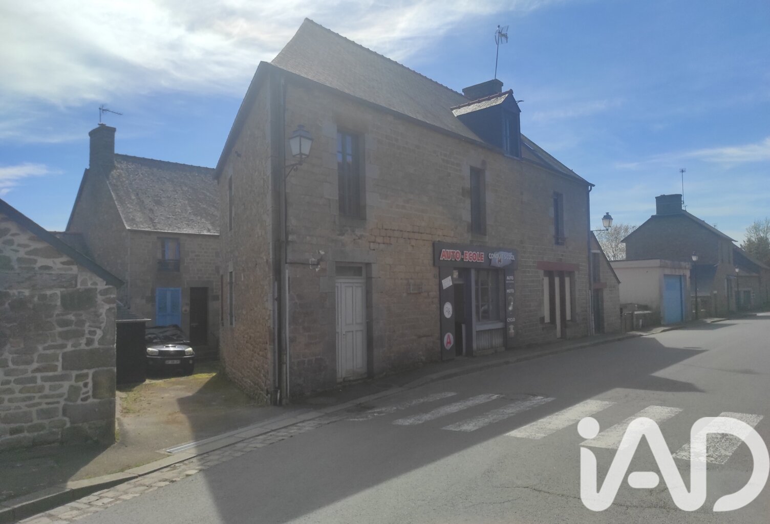 Vente Immeuble 156 m&sup2; — photo 1