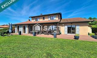 Maison 7 Pièces 240 m² à vendre à Montrottier (69770)