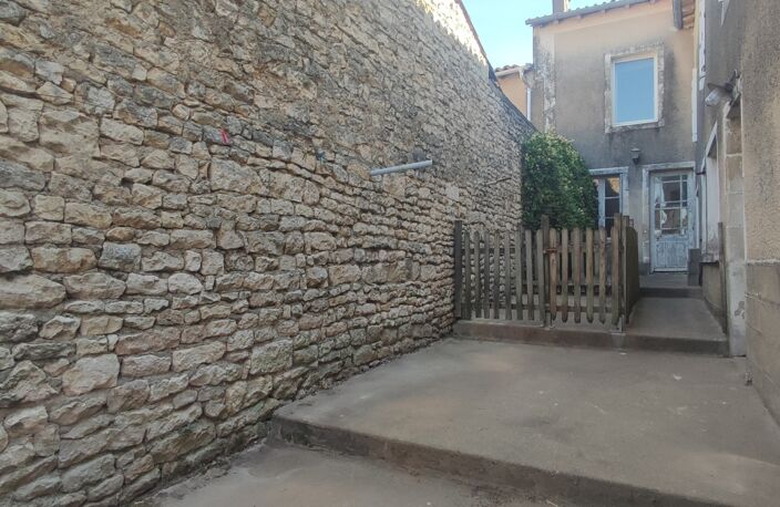 Vente Maison de village 5 pièces — photo 2