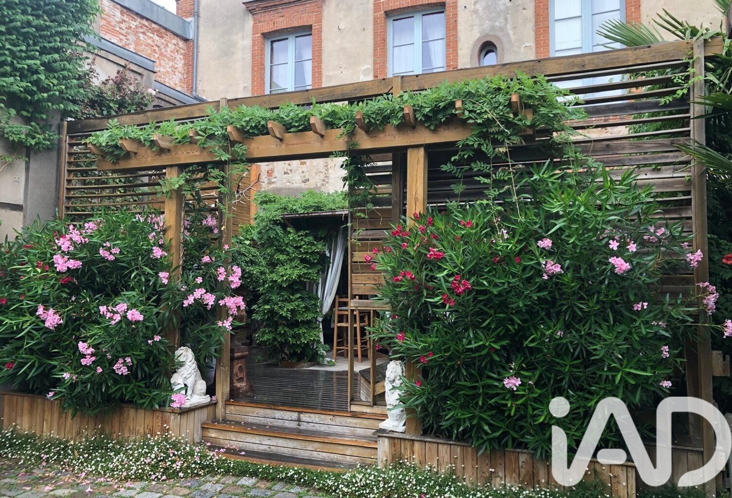 Vente Maison de ville 12 pièces — photo 1