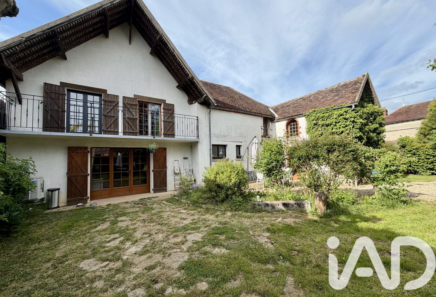 Vente Maison/villa 8 pièces — photo 1