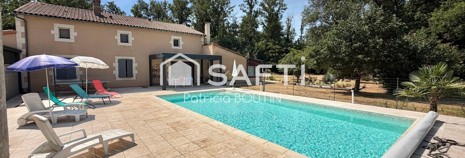 Maison 10 Pièces 262 m² à vendre à Lezay (79120)