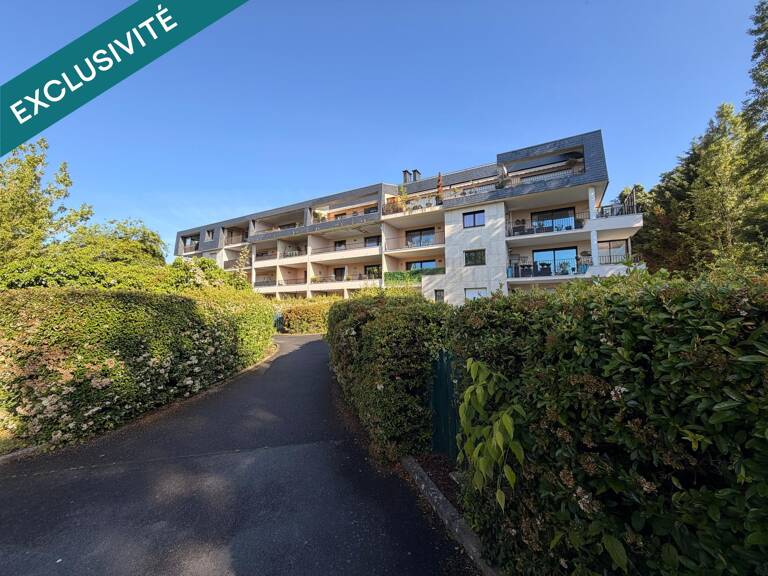 Appartement avec deux terrasses et deux parkings. — photo 1