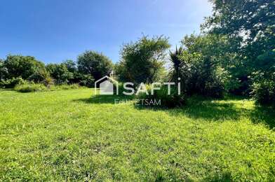 Terrain  215000 €