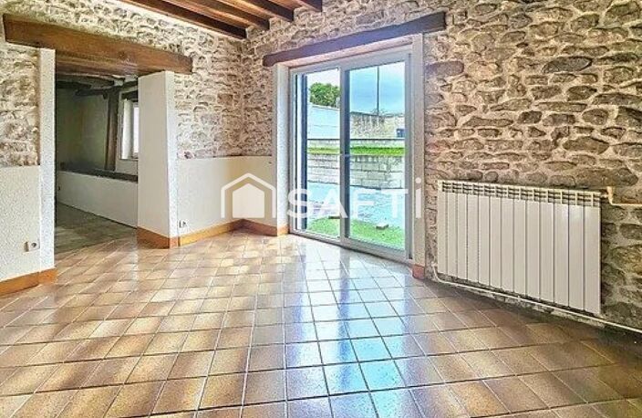 Une maison chaleureuse avec jardin clos et grange — photo 3