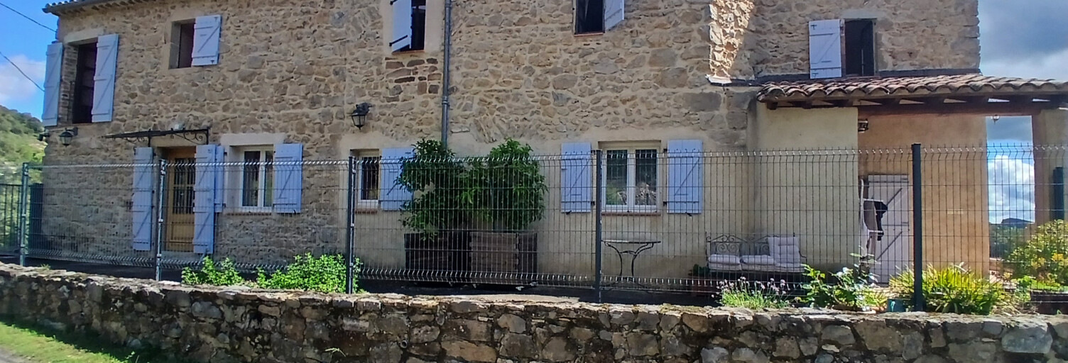 Maison 8 Pièces 205 m² à vendre à Laval-Pradel (30110)