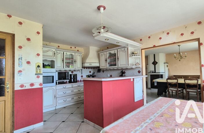 Vente Maison/villa 7 pièces — photo 3