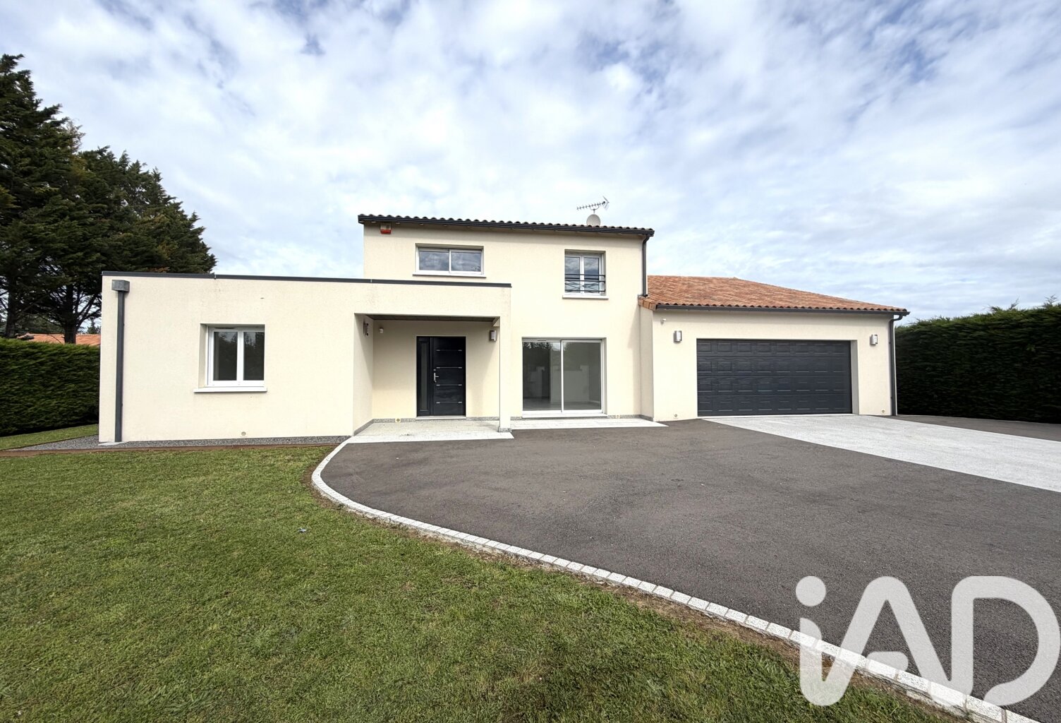 Vente Maison/villa 7 pièces — photo 1