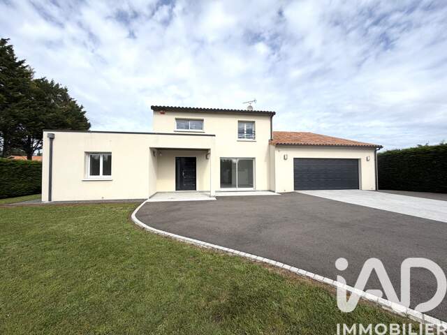 Vente Maison/villa 7 pièces — photo du bien