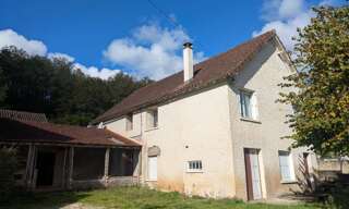 Maison 9 Pièces 198 m² à vendre à Coulaures (24420)