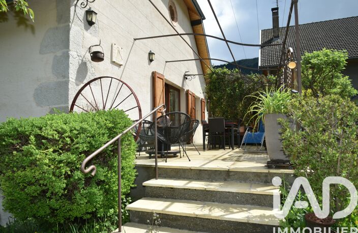 Vente Maison traditionnelle 8 pièces — photo 2