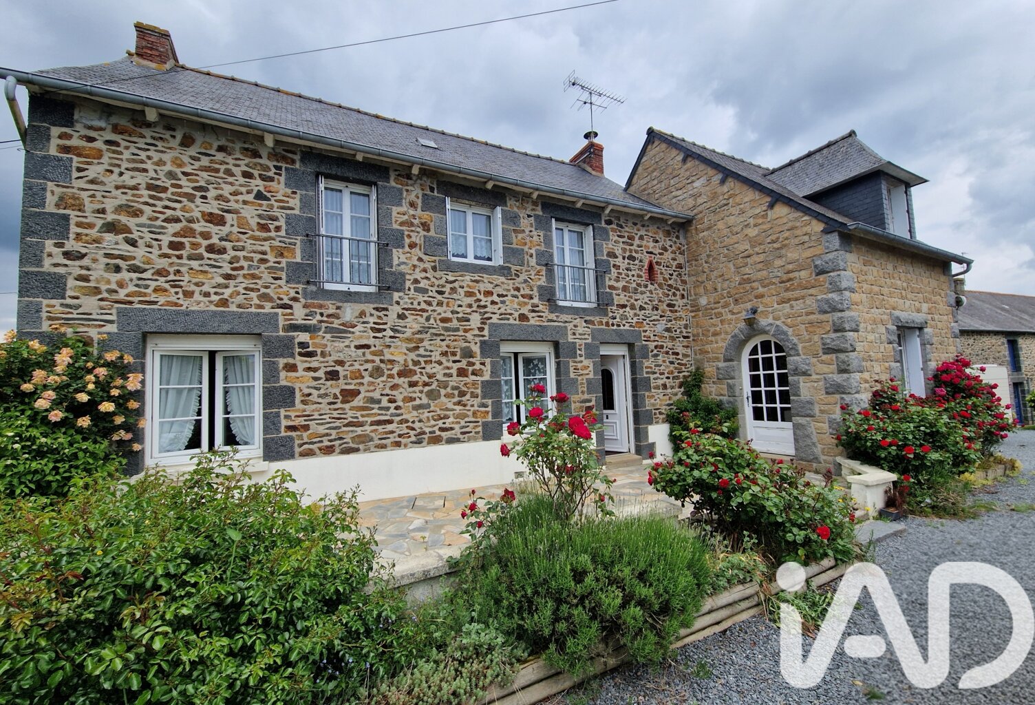 Vente Maison/villa 11 pièces — photo 1