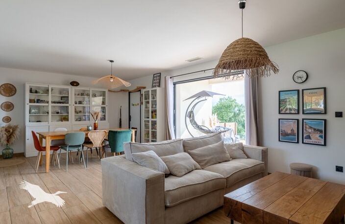 Villa de 6 pièces principales — photo 2