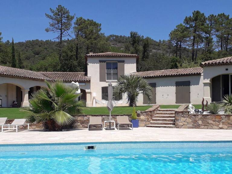 Vente Maison/villa 8 pièces — photo 1