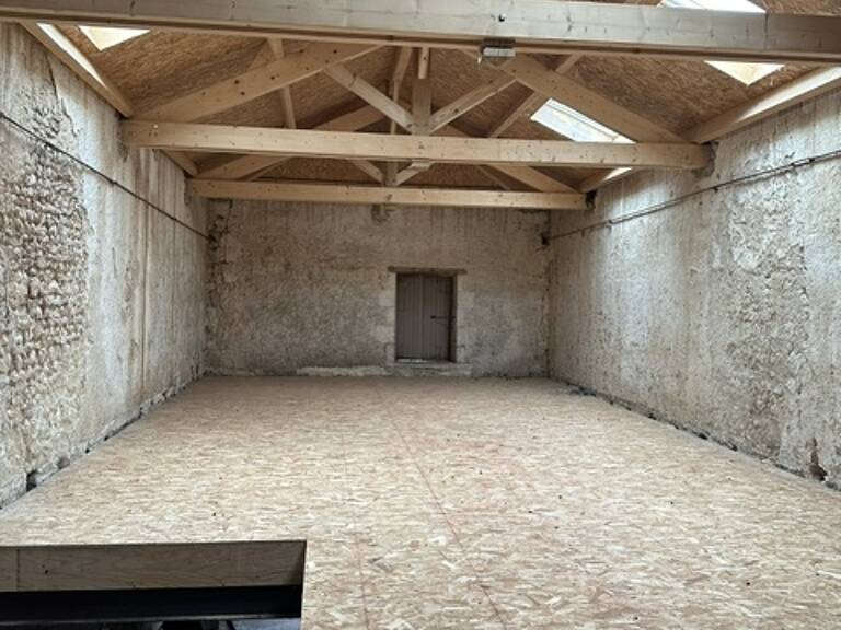 Vente Grange 2 pièces — photo 1