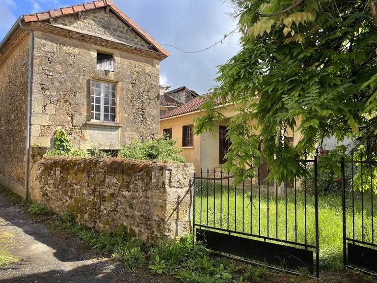 Maison en pierre de 5 pièces principales — photo 1